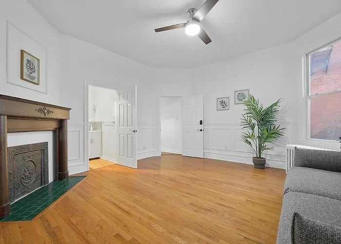 Bloomfield/shadyside @h Spacious And Quiet Private Bedroom With Shared Bathroom